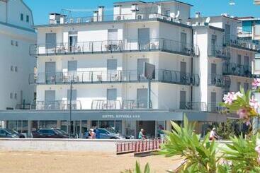 Hotel Riviera