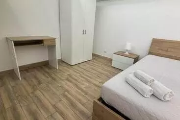 Aamiaismajoitus (B&B) Carmen’s House