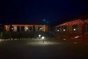 هتل Vachnadziani Wine Resort