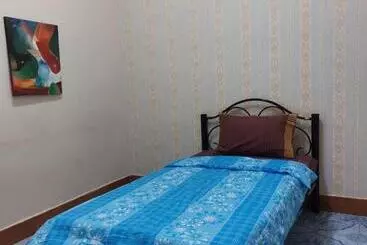 Pensiune Mabuhay Guest House, Thai Embassy Vientiane
