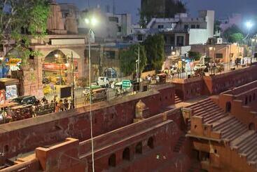 Pensão Matushri Guest House