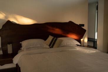 Jaadooghar Stays, Earth Friendly Stay, Chandigarh