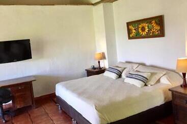 هتل Masaya Achiotte Junior Suite Colombia