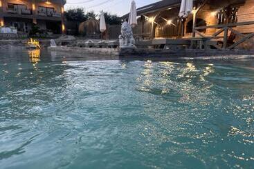 Pensiunea Ponorvata De Jos Complex Golden Lisard