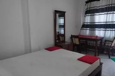 Hotel Happy Guest House