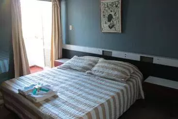 Hotel Puerta Del Sol