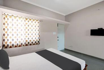 ホテル Spot On Formula 1 Residency