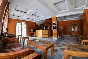 Hotel Baltistan Continental