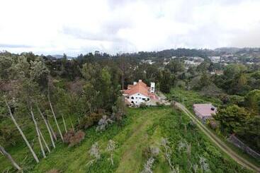 Hotel Sunrise On Hills