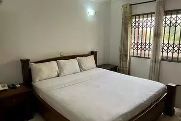 Hotel Empress Guest House