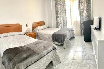 Pensão Hostal Restaurante Cerqueiro