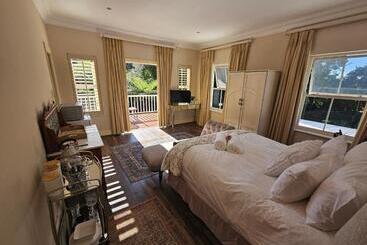 פנסיון The Rose Room