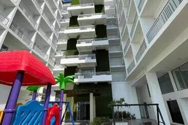 アパートホテル Cozy Studio Unit In A Condominium