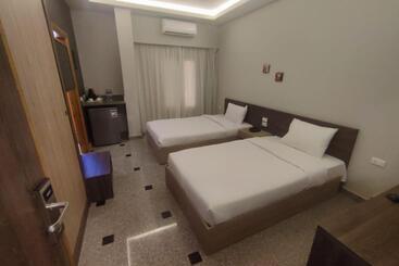 هتل Al Dora Boutique