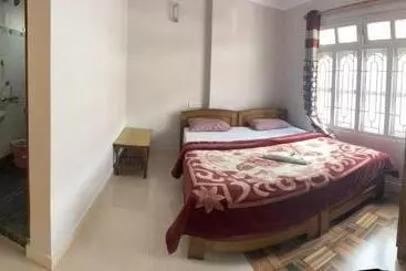 Hotel Anjali Delux
