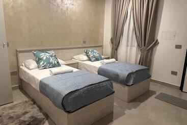 هتل آپارتمان Villa Lucia