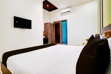 호텔 Collection O Kalyan West Formerly Sai Nandan