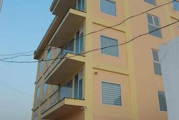 Hotel Shiwalik Enclave