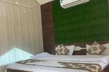 ペンション Rajaji Retreat