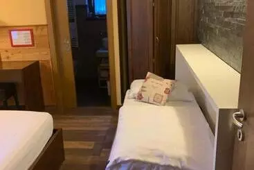 تختخواب و صبحانه Hosquet Lodge