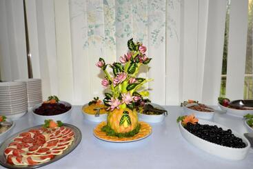 בית מלון כפרי Continental