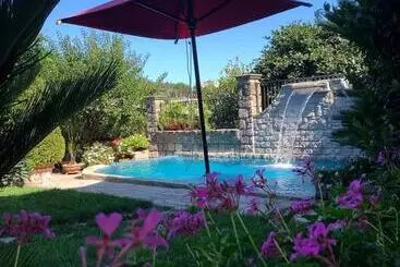 تختخواب و صبحانه Maison Villa Angela