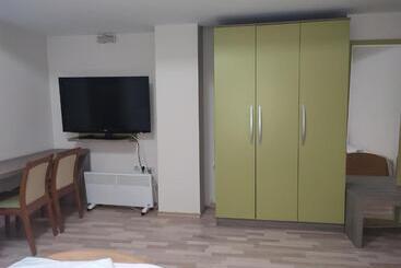 فندق Green Center Gili