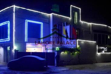 Rose Palace Hotel, Garden Town