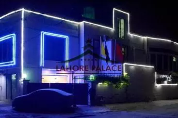 Rose Palace Hotel, Garden Town