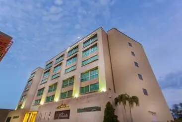 ホテル Sonesta Valledupar