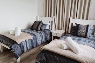 Aamiaismajoitus (B&B) Beachcombers