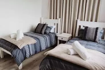Bed and Breakfast Beachcombers