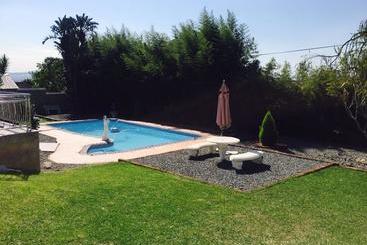 Aamiaismajoitus (B&B) Logos Guest House