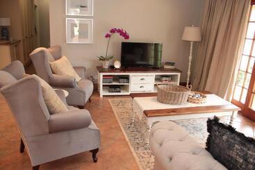 The Rose Cottage B&b