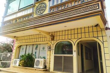 Hotelli Quetzalcóatl