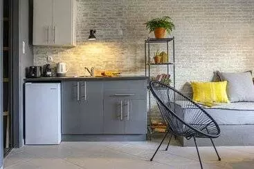 Boutique Studios & Apartments By Avelink