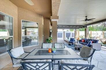 Mökkimajoitus Phoenix Home W/ Private Oasis: Walk To Lookout Mtn