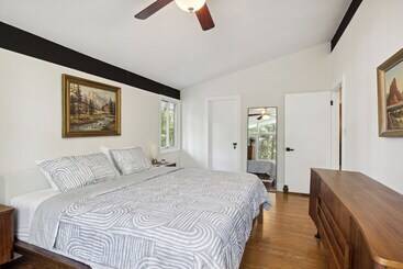 קוטג'' Pineview Haven