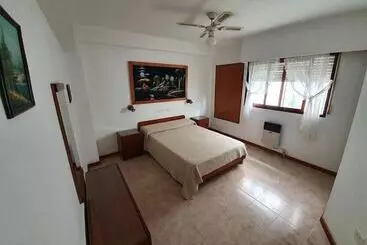 Hotel Reviens