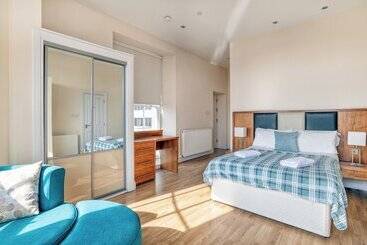 アパートホテル Victoria Court Suites