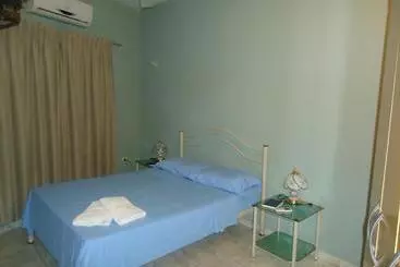 هتل Miraflores