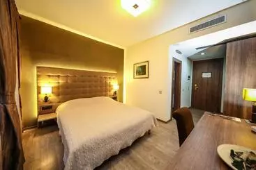 Hotelli çarshia E Jupave