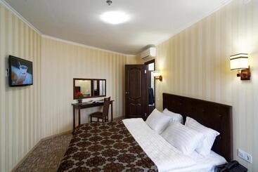 Lisova Pisnia Resort