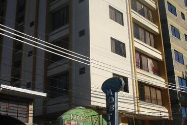 ユースホステル Hostal Olympic