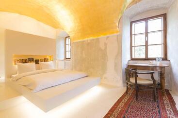 בית מלון כפרי Chateau Třebešice