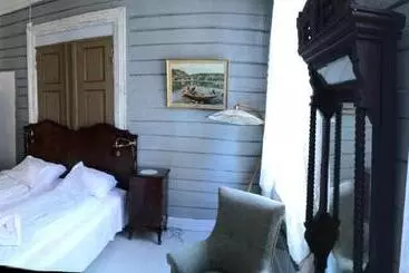 Bed and Breakfast Gjestehuset Ibsen