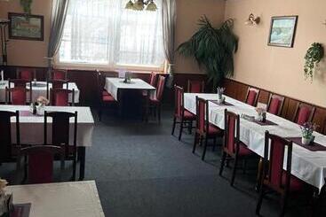 Hotel V Pivovaře Davle