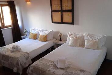 Bed and Breakfast Guest House Villa Dos Poetas