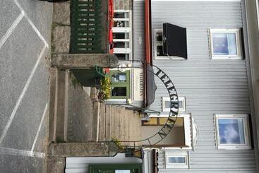 Grebbestads Vandrarhem