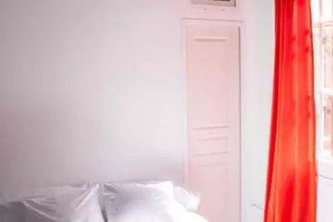 تختخواب و صبحانه Le Chalet D Ouchy